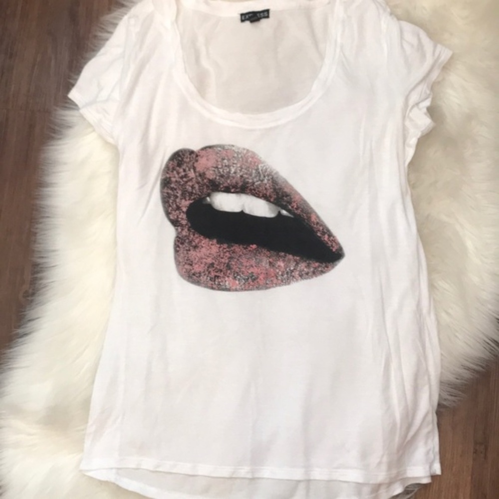 Express Tee